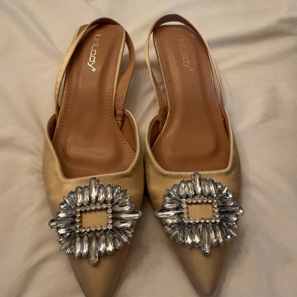 Luradey Elegant Gold Slingback Heels